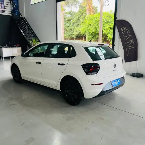 VOLKSWAGEN Polo Hatch 1.0 16V 4P, Foto 6