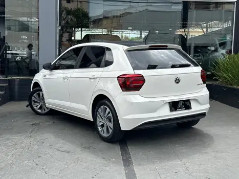 VOLKSWAGEN Polo Hatch 1.0 12V 4P 200 TSI  COMFORTLINE AUTOM�TICO, Foto 4