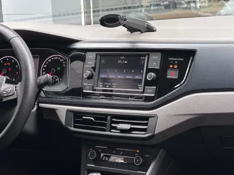 VOLKSWAGEN Polo Hatch 1.0 12V 4P 200 TSI  COMFORTLINE AUTOM�TICO, Foto 10