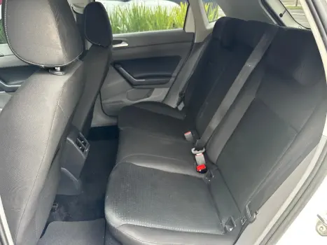 VOLKSWAGEN Polo Hatch 1.0 12V 4P 200 TSI  COMFORTLINE AUTOM�TICO, Foto 12