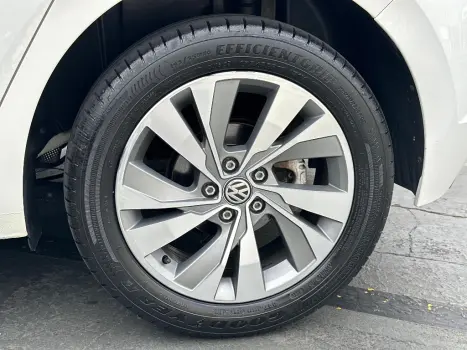 VOLKSWAGEN Polo Hatch 1.0 12V 4P 200 TSI  COMFORTLINE AUTOM�TICO, Foto 13