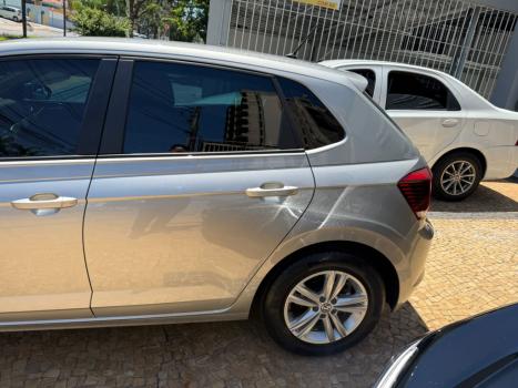 VOLKSWAGEN Polo Hatch 1.0 12V 4P 200 TSI  COMFORTLINE AUTOM�TICO, Foto 7