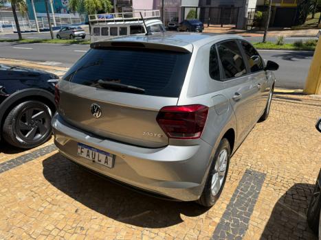 VOLKSWAGEN Polo Hatch 1.0 12V 4P 200 TSI  COMFORTLINE AUTOM�TICO, Foto 10