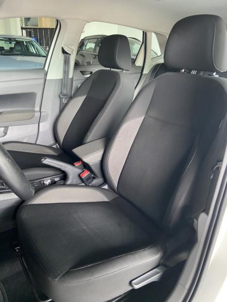 VOLKSWAGEN Polo Hatch 1.0 12V 4P 200 TSI  COMFORTLINE AUTOM�TICO, Foto 11