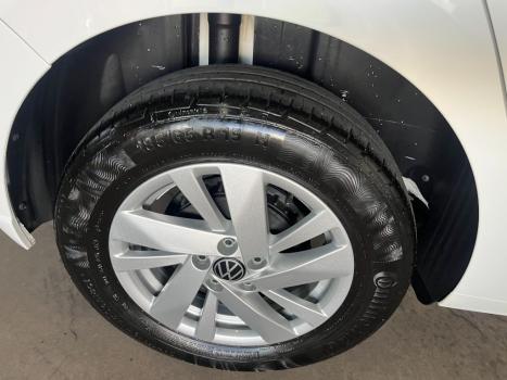 VOLKSWAGEN Polo Hatch 1.0 12V 4P 200 TSI  COMFORTLINE AUTOM�TICO, Foto 10
