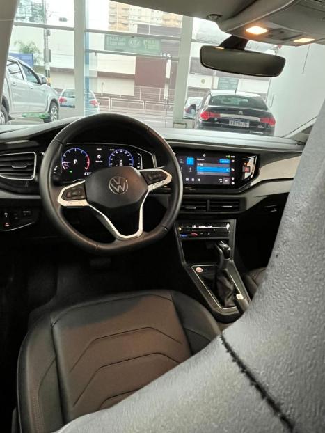 VOLKSWAGEN Polo Hatch 1.0 12V 4P 200 TSI HIGHLINE AUTOM�TICO, Foto 13