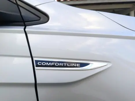 VOLKSWAGEN Polo Hatch 1.0 12V 4P 200 TSI  COMFORTLINE AUTOM�TICO, Foto 14