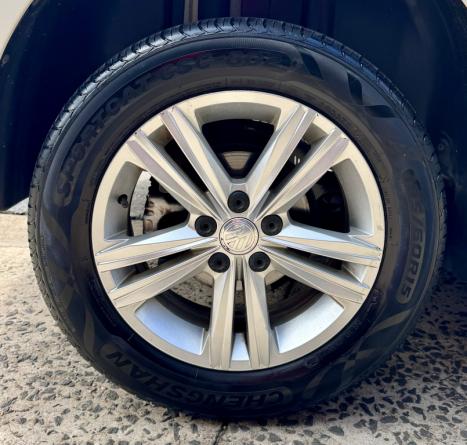 VOLKSWAGEN Polo Hatch 1.0 12V 4P 200 TSI  COMFORTLINE AUTOM�TICO, Foto 15