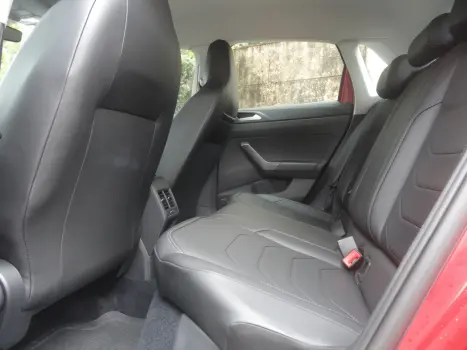 VOLKSWAGEN Polo Hatch 1.0 12V 4P 200 TSI HIGHLINE AUTOM�TICO, Foto 19