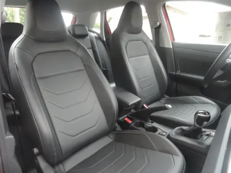 VOLKSWAGEN Polo Hatch 1.0 12V 4P 200 TSI HIGHLINE AUTOM�TICO, Foto 21