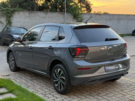 VOLKSWAGEN Polo Hatch 1.0 12V 4P 200 TSI HIGHLINE AUTOM�TICO, Foto 4