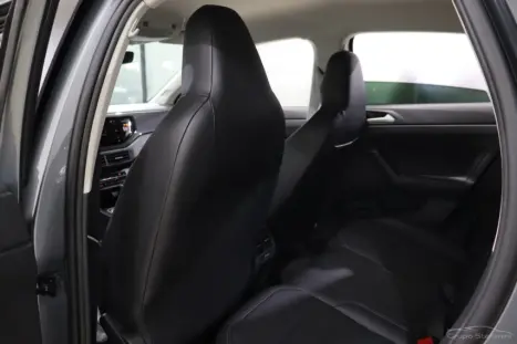 VOLKSWAGEN Polo Hatch 1.0 4P 170 TSI HIGHLINE AUTOM�TICO, Foto 9