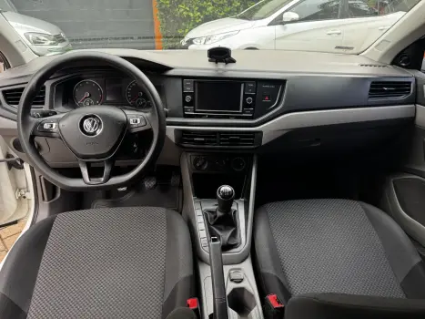 VOLKSWAGEN Polo Hatch 1.0 16V 4P, Foto 8