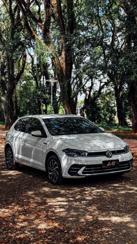 VOLKSWAGEN Polo Hatch 1.0 12V 4P 200 TSI HIGHLINE AUTOM�TICO, Foto 4