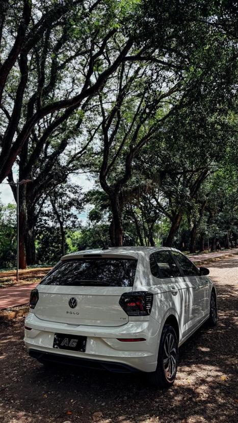 VOLKSWAGEN Polo Hatch 1.0 12V 4P 200 TSI HIGHLINE AUTOM�TICO, Foto 13