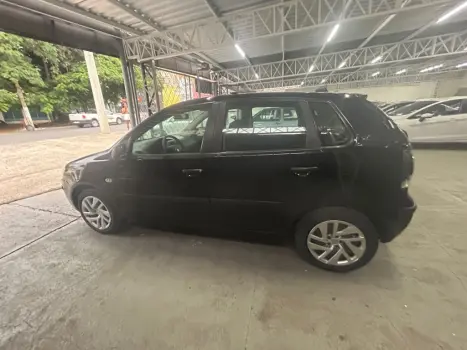 VOLKSWAGEN Polo Hatch 1.6 4P FLEX, Foto 3