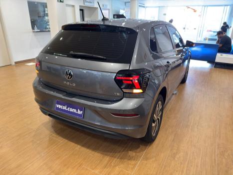 VOLKSWAGEN Polo Hatch 1.0 4P 170 TSI HIGHLINE AUTOM�TICO, Foto 9