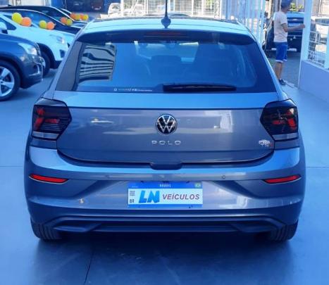 VOLKSWAGEN Polo Hatch 1.0 12V 4P 200 TSI HIGHLINE AUTOM�TICO, Foto 4