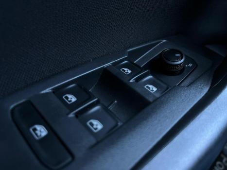 VOLKSWAGEN Polo Hatch 1.0 4P 170 TSI HIGHLINE AUTOM�TICO, Foto 12