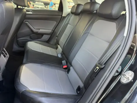 VOLKSWAGEN Polo Hatch 1.0 12V 4P 200 TSI HIGHLINE AUTOM�TICO, Foto 13