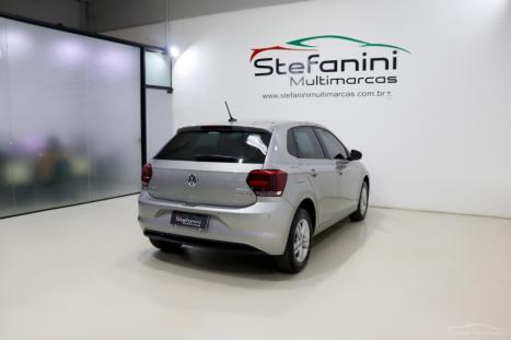 VOLKSWAGEN Polo Hatch 1.0 12V 4P 200 TSI  COMFORTLINE AUTOM�TICO, Foto 11
