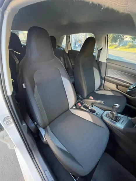 VOLKSWAGEN Polo Hatch 1.0 12V 4P MPI FLEX, Foto 13