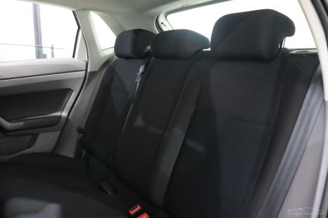 VOLKSWAGEN Polo Hatch 1.0 12V 4P 200 TSI  COMFORTLINE AUTOM�TICO, Foto 8