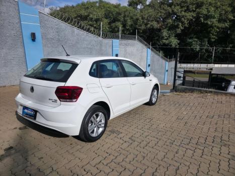 VOLKSWAGEN Polo Hatch 1.0 12V 4P 200 TSI  COMFORTLINE AUTOM�TICO, Foto 4