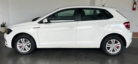 VOLKSWAGEN Polo Hatch 1.0 12V 4P 200 TSI  COMFORTLINE AUTOM�TICO, Foto 10