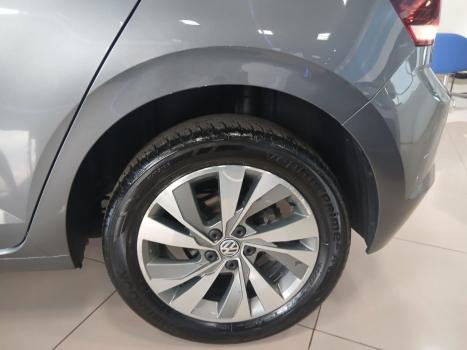 VOLKSWAGEN Polo Hatch 1.0 12V 4P 200 TSI  COMFORTLINE AUTOM�TICO, Foto 8