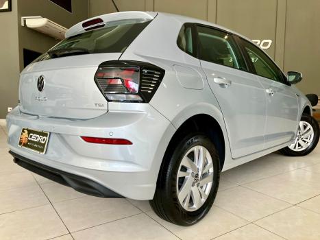 VOLKSWAGEN Polo Hatch 1.0 4P 170 TSI COMFORTLINE AUTOM�TICO, Foto 36