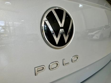 VOLKSWAGEN Polo Hatch 1.0 4P 170 TSI COMFORTLINE AUTOM�TICO, Foto 37
