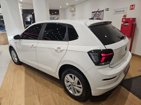 VOLKSWAGEN Polo Hatch 1.0 4P 170 TSI COMFORTLINE AUTOM�TICO, Foto 11