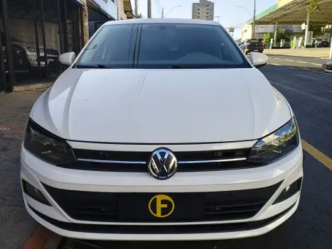 VOLKSWAGEN Polo Hatch 1.0 12V 4P 200 TSI  COMFORTLINE AUTOM�TICO, Foto 8