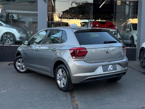 VOLKSWAGEN Polo Hatch 1.0 12V 4P 200 TSI  COMFORTLINE AUTOM�TICO, Foto 4
