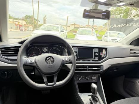 VOLKSWAGEN Polo Hatch 1.0 12V 4P 200 TSI  COMFORTLINE AUTOM�TICO, Foto 11