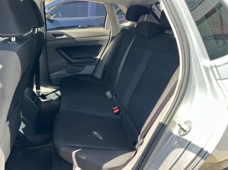 VOLKSWAGEN Polo Hatch 1.0 12V 4P 200 TSI  COMFORTLINE AUTOM�TICO, Foto 9