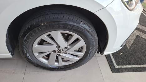 VOLKSWAGEN Polo Hatch 1.0 12V 4P 200 TSI  COMFORTLINE AUTOMÁTICO, Foto 13