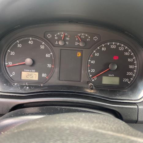 VOLKSWAGEN Polo Sedan 1.6 4P FLEX, Foto 4