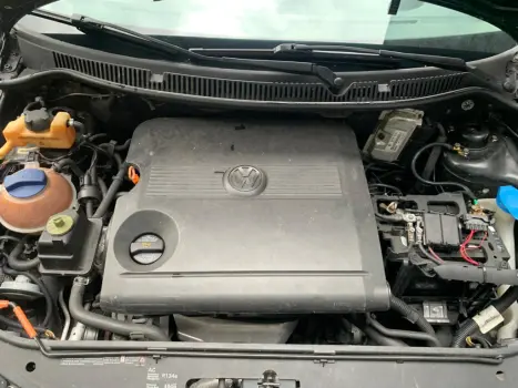 VOLKSWAGEN Polo Sedan 1.6 4P, Foto 10