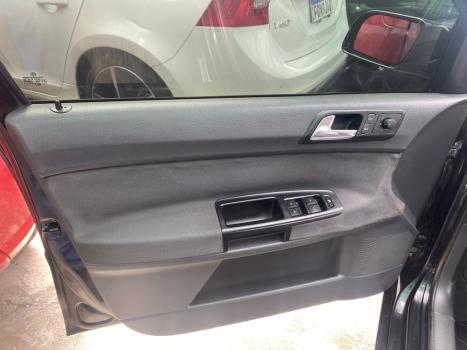 VOLKSWAGEN Polo Sedan 1.6 4P FLEX, Foto 16