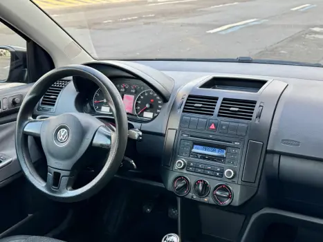 VOLKSWAGEN Polo Sedan 1.6 4P FLEX, Foto 12