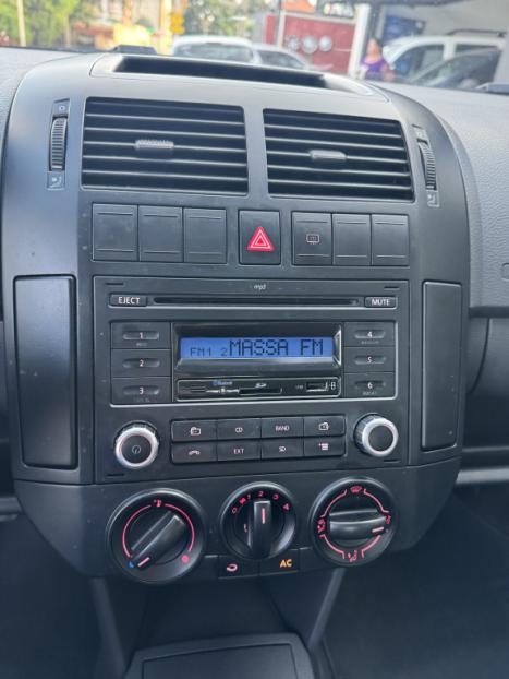 VOLKSWAGEN Polo Sedan 1.6 4P FLEX, Foto 11