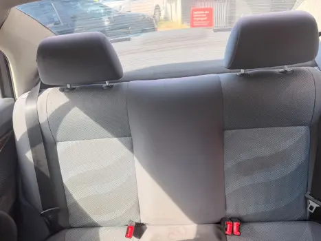 VOLKSWAGEN Polo Sedan 1.6 4P FLEX, Foto 8