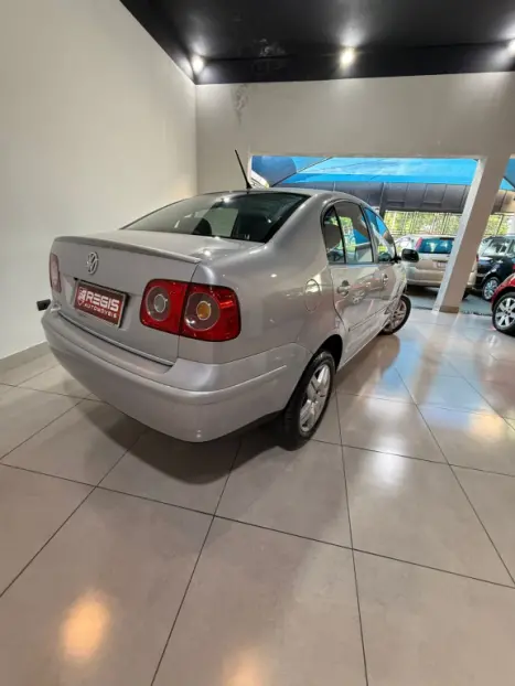 VOLKSWAGEN Polo Sedan 1.6 4P COMFORTLINE FLEX, Foto 4