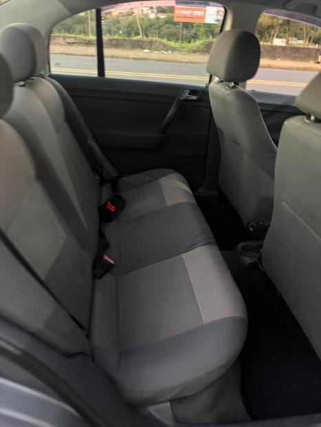 VOLKSWAGEN Polo Sedan 1.6 4P, Foto 9