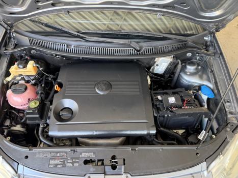 VOLKSWAGEN Polo Sedan 1.6 4P FLEX, Foto 6