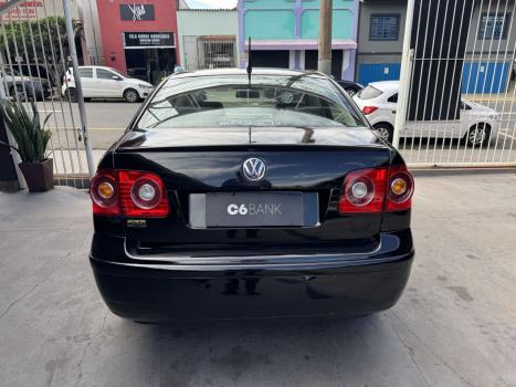 VOLKSWAGEN Polo Sedan 1.6 4P, Foto 4