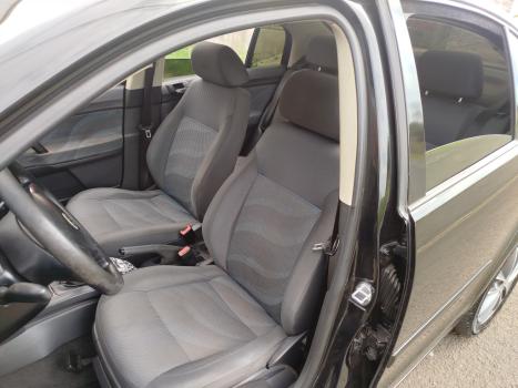 VOLKSWAGEN Polo Sedan 1.6 4P COMFORTLINE FLEX, Foto 8