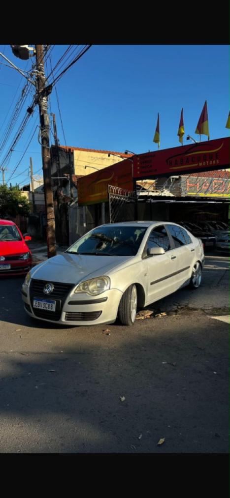 VOLKSWAGEN Polo Sedan 1.6 4P FLEX, Foto 1